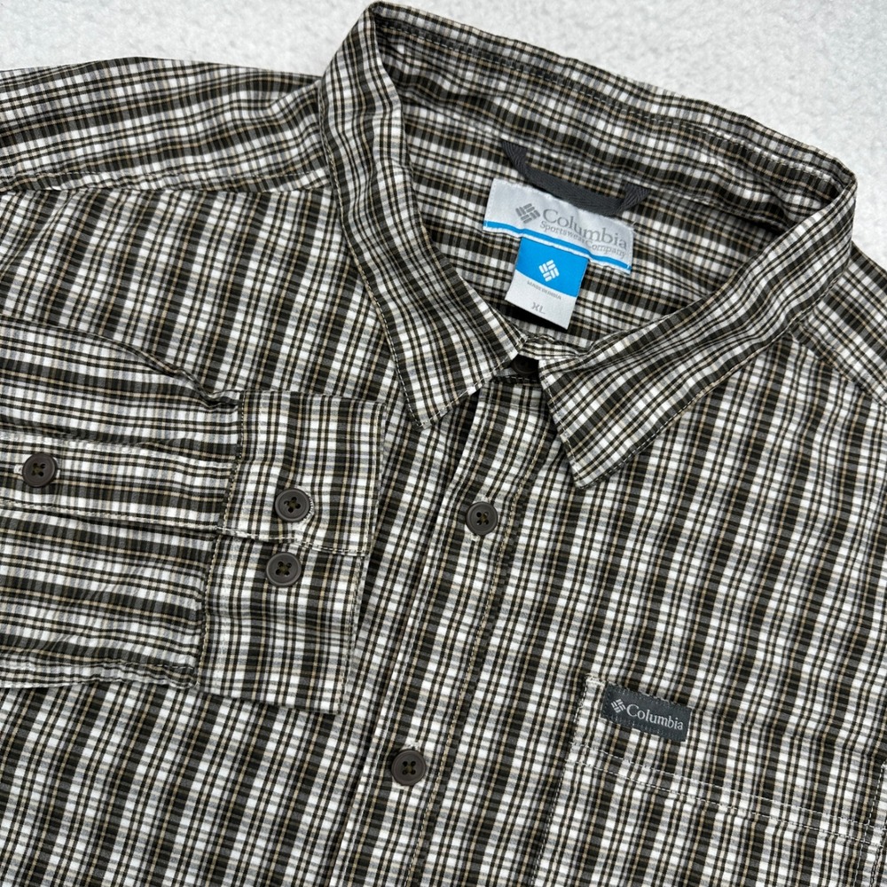 Columbia Plaid Button Down Shirt Mens XL Brown Long Sleeve AM8053 Outdoor Casual